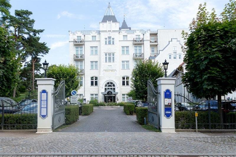 Usedom Palace Zinnowitz Exterior photo